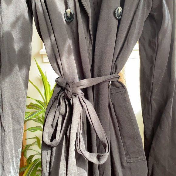 Forever 21 Black Jacket - Picture 2 of 2